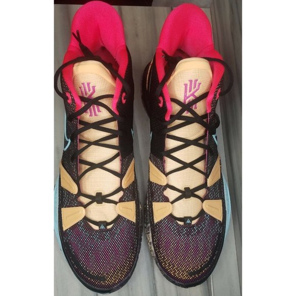 nike kyrie 7 soundwave